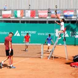 20205 Schiedsrichterstuhl Deluxe